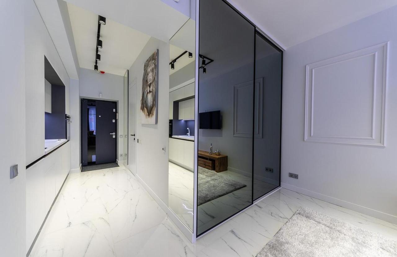 Fashionable Apartments. Smartplaza Metro Minskaya. Obolon Kijev Kültér fotó